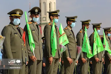 صبحگاه مشترک نیرو‌های مسلح در مسجد جمکران