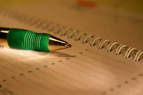 کلماتی که آدم&zwnj;ها را خاکستر می&zwnj;کنند