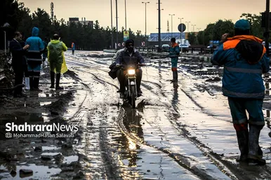 عکس‌هایی از سیلاب در خیابان‌های مشهد (۲۹ اردیبهشت ۱۴۰۳)