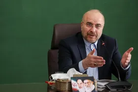قالیباف: مشکلات اقتصادی نتیجه حذف مردم از اقتصاد است| دشمن دنبال تجزیه&zwnj;طلبی از طریق ذهن هر یک&zwnj;نفر ایرانی است