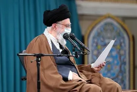 ماجرای تنش در دیدار رهبری و دانشجویان چه بود؟ | اعتراف خبرنگار بی&zwnj;بی&zwnj;سی&zwnj;فارسی به جعل یک حقیقت + فیلم
