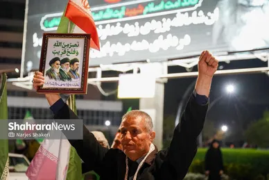 گزارش تصویری | سی‌وچهارمین خروش شبانه مشهدی‌ها در حمایت از نیروهای مسلح