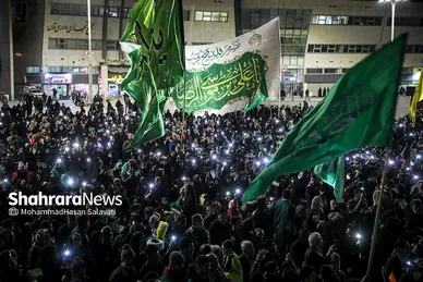 گلباران حرم مطهر رضوی در شب میلاد جوادالائمه (ع)