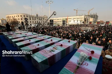تشییع پیکر مطهر ۱۰ شهید گمنام در مشهد