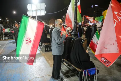 گزارش تصویری | وداع با پیکر سردار شهید حسین ظریفی در دویست‌ودهمین شب اجتماع مشهدی‌ها