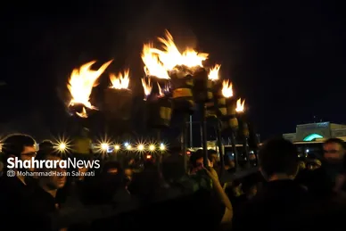 آئین سنتی مشعل گردانی نجفی‌ها در شب تاسوعا