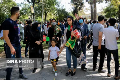 تجمع افغانستانی‌های مقیم تهران و مشهد در مقابل کنسولگری پاکستان