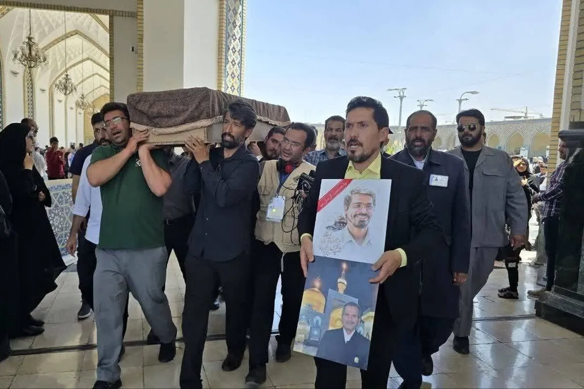 پیکر پدر شهید مدافع حرم مرتضی عطایی در مشهد تشییع شد