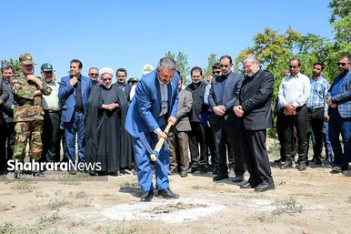 مراسم آغاز عملیات اجرایی فاز یک بوستان ۲۵ هکتاری جهان‌شهر و بهره‌برداری از ۹ پروژه فرهنگی، عمرانی و فضای سبز منطقه ۸