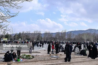 گزارش تصویری | زیارت اهل قبور در آخرین پنجشنبه سال