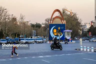 گزارش تصویری | المان‌های نوروزی ۱۴۰۴ در مشهد