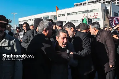 اجتماع عزاداران فاطمی و تشییع پیکر ۱۲ شهید گمنام دفاع مقدس و ۲ شهید حادثه تروریستی راسک در مشهد