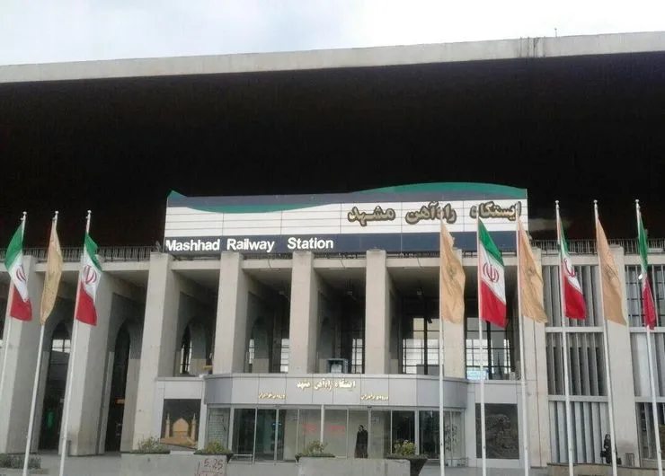 تردد قطار در مسیر مشهد به علت نبود مسافر متوقف شد