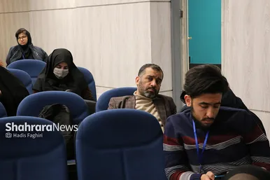 دومین روز برگزاری رویداد رسانه‌ای رج در کارخانه نورآوری مشهد