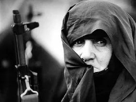 حضور زنان در دفاع از خرمشهر به تصویر کشیده می&zwnj;شود