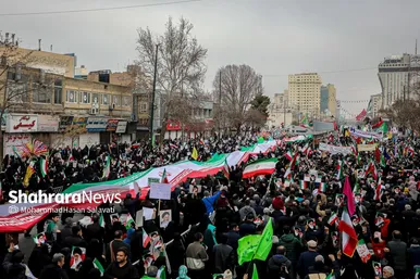 گزارش تصویری | راهپیمایی مردم مشهد در یوم الله ۲۲ بهمن -۳