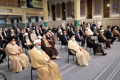 دیدار جمعی از مسئولان نظام و مهمانان شرکت کننده در کنفرانس وحدت اسلامی با رهبر معظم انقلاب