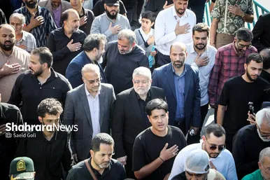 گزارش تصویری | تشییع و خاکسپاری پیکر دو شهید حادثه بلوار وکیل‌آباد