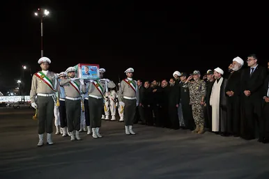 استقبال از پیکر شهید امیر عبدالهیان در مشهد