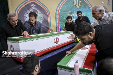 گزارش تصویری | مراسم وداع با پیکر مطهر شهدای سنگر خیابان