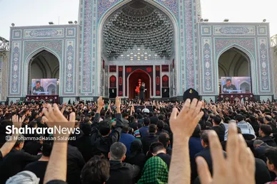 گزارش تصویری | مراسم چهارپایه خوانی شهادت حضرت رضا علیه السلام در حرم مطهر رضوی