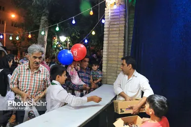 حال و هوای شهر مشهد در شب عید غدیر خم