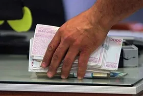 تغییر شرایط اعتبارسنجی مشتریان بانک&zwnj;ها | پرداخت جرایم رانندگی هم به شرایط دریافت وام بانکی اضافه شد