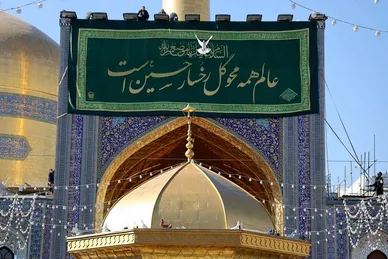 عکس‌هایی از گل‌آرایی حرم مطهر رضوی به مناسبت اعیاد شعبانیه