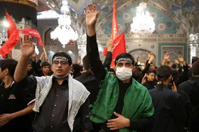 عزاداری هیئت نوجوانان حرم رضوی در دهه اول محرم