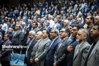 گزارش تصویری | «روایت همدلی» آیین بزرگداشت یکسال تلاش و هم‌افزایی در برنامه یکشنبه‌های اقتصادی استاندار خراسان رضوی