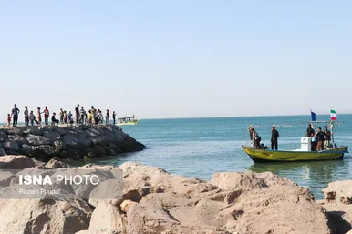 گزارش تصویری | تشییع پیکر شهید «قدرت زرنگاری» - جزیره هرمز