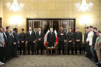مراسم تجلیل از قهرمانان کشتی توسط رئیس جمهور برگزار شد + عکس