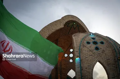 گزارش تصویری | رونمایی از یادمان شهدای بوستان‌های خورشید و اردیبهشت در مشهد