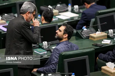 عکس‌هایی از آغاز مجلس دوازدهم توسط هیئت رئیسه سنی