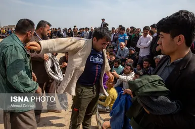 مسابقات کشتی سنتی افغانستانی‌ها به مناسبت نوروز در قم
