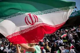 واکنش کارگردان فیلم سینمایی &laquo;رستاخیز&raquo; به انتخاب رهبر جدید
