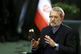 لاریجانی: با موضع&zwnj;گیری ترامپ، پشت&zwnj;صحنه ماجرا روشن شد | مواضع کسبه معترض را از عوامل تخریب&zwnj;گر جدا می&zwnj;دانیم