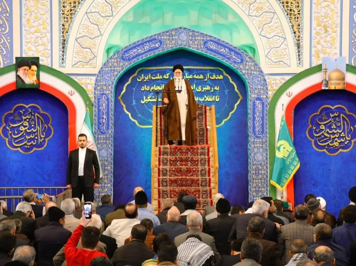 آیت الله علم الهدی: مشارکت در انتخابات، بر فرد فرد مردم یک واجب شرعی است| تحقق انتخابات با مشارکت بالا، دشمن را بدبخت می‌کند