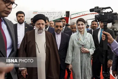 رئیسی به آرامگاه اقبال لاهوری رفت
