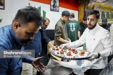 گزارش تصویری | خدمت زیر نور شب