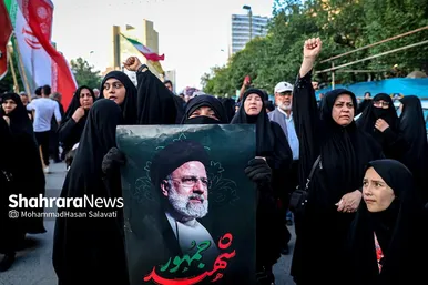 اجتماع مردم مشهد برای شهادت خادم الرضا (ع) سید ابراهیم رئیسی