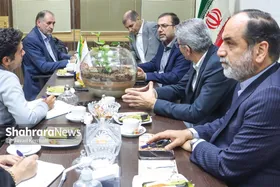 همکاری خارجی برای تولید می&zwnj;تواند راهگشای صادرات باشد | جلب همکاری کشورهای همسایه، کلید راه