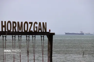 گزارش تصویری | جریان زندگی در تنگه هرمز