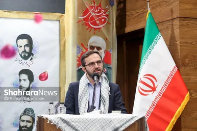 گزارش تصویری | بدرقه پیکر شهید گمنام دفاع مقدس در همایش سالیانه بسیجیان در مشهد