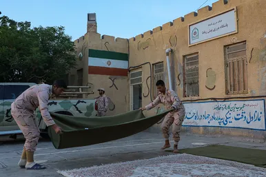 به افق مرز