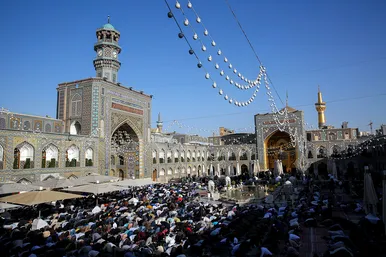 نماز عید قربان در حرم مطهر رضوی