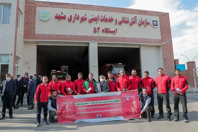 بازگشت آتش‌نشانان اعزامی از کنارک