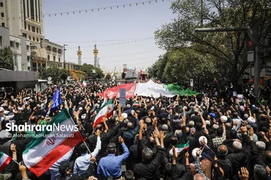 گزارش تصویری | تشییع پیکر مطهر ۱۵ شهید حملات خصمانه اخیر رژیم صهیونیستی به ایران در مشهد مقدس (جمعه ۶ تیر ۱۴۰۴)