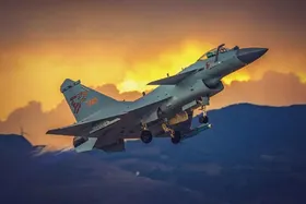 اعلام فروش J-10C به کشورهای دوست، بدون نام بردن از "ایران"