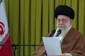 ویدئو | بخش&zwnj;هایی از  هم&zwnj;خوانی معلمان در دیدار امروز با رهبر انقلاب